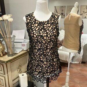 Black Floral Lace Sleeveless Blouse